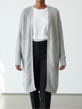 Camber & Grace Women’s Cardigan Grey Speckled Knit Size Small Teacher Lagen Norm